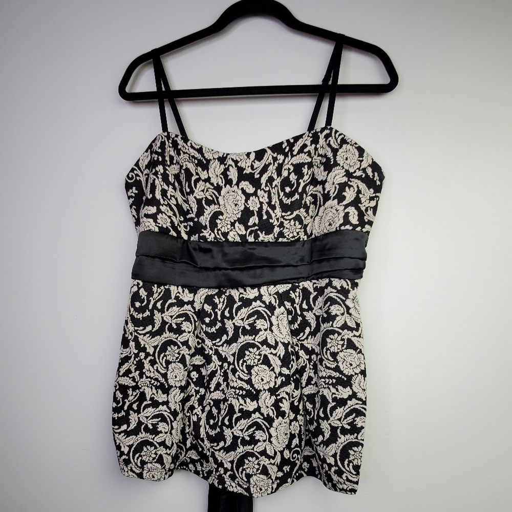 Janette Plus Halter Style Top Women's Size 1X
